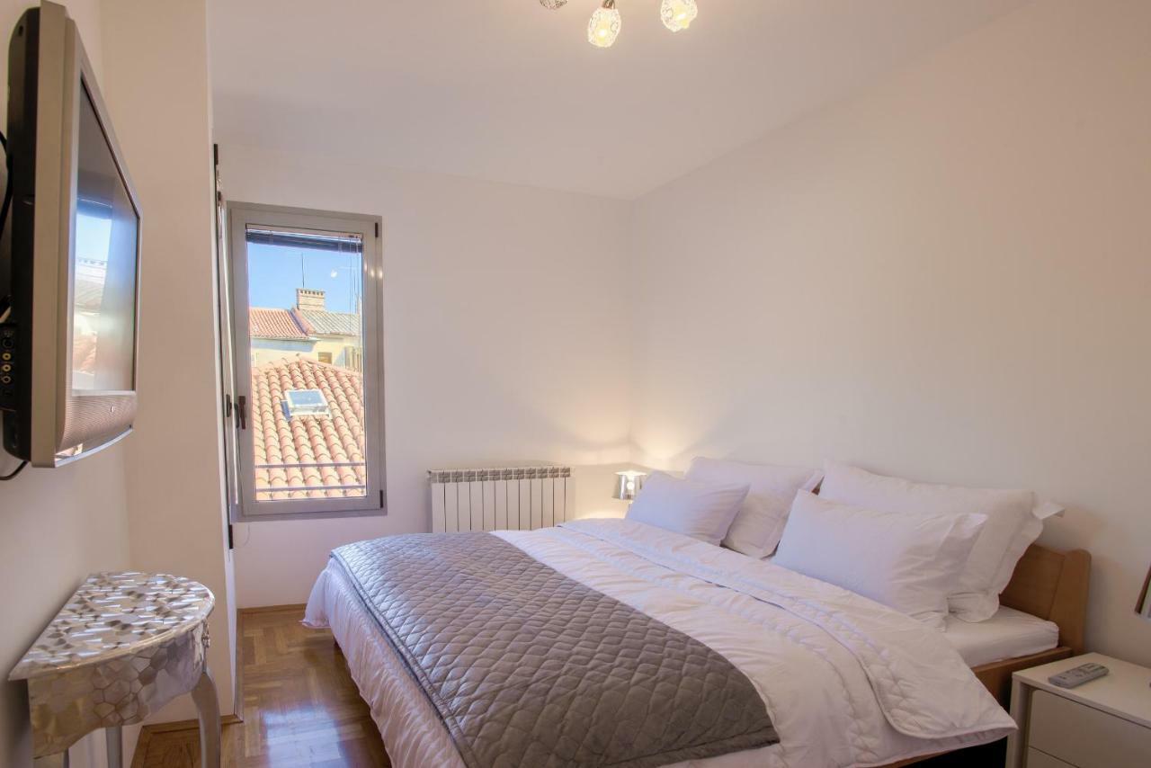 Apartment San Rocco Center Pula Ngoại thất bức ảnh