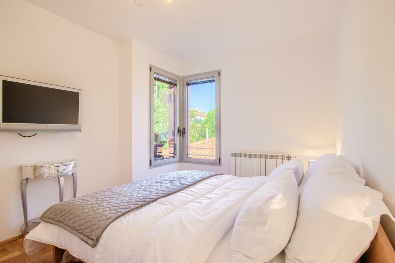 Apartment San Rocco Center Pula Ngoại thất bức ảnh
